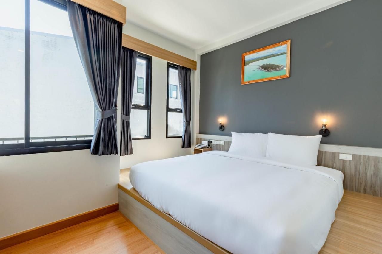 The Blue C Donsak Hotel Surat Thani Bagian luar foto