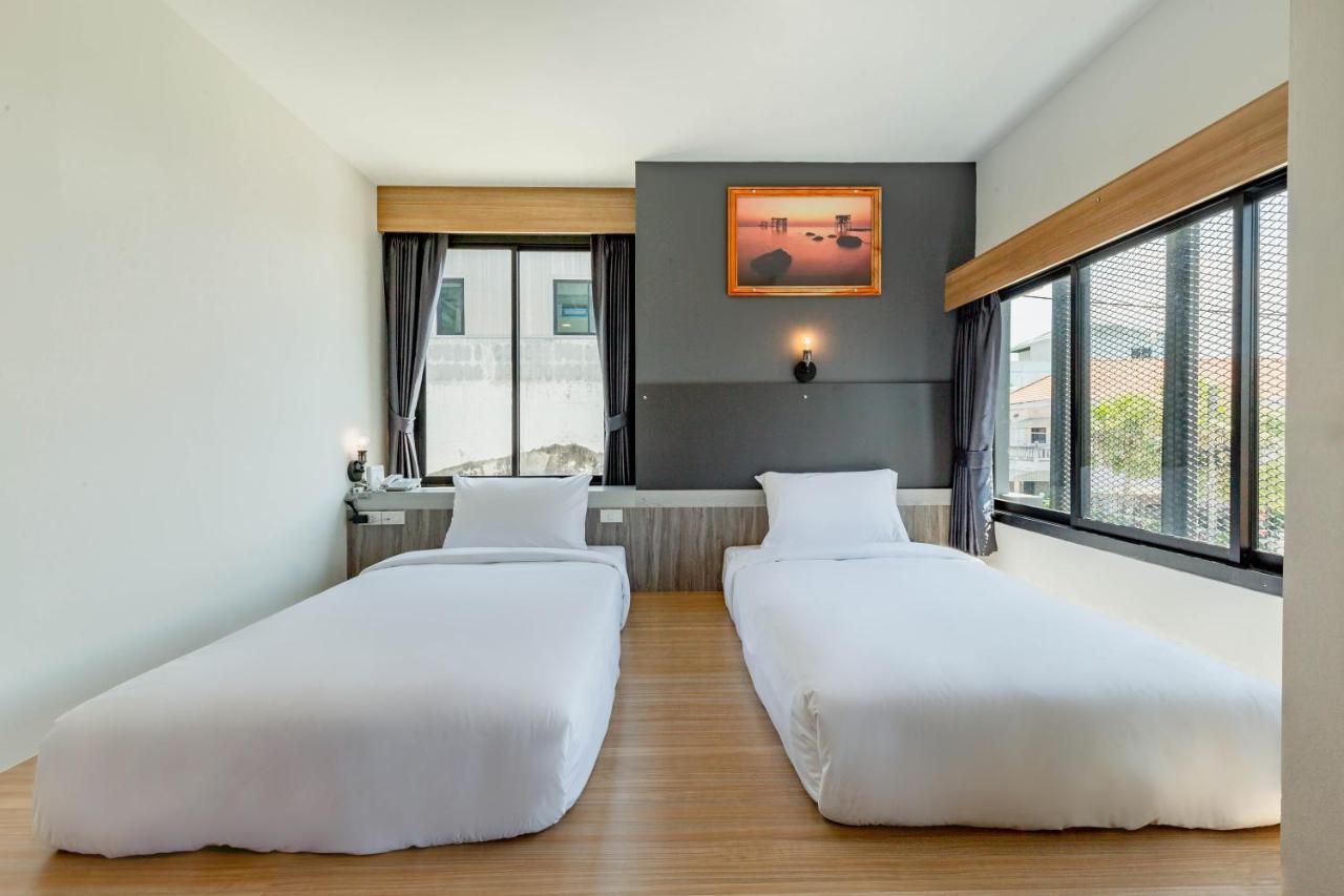 The Blue C Donsak Hotel Surat Thani Bagian luar foto