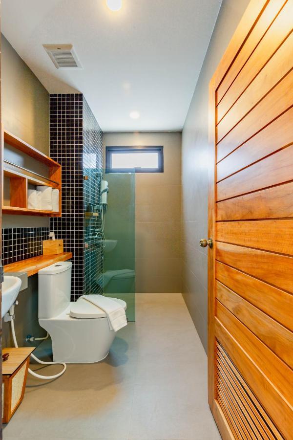 The Blue C Donsak Hotel Surat Thani Bagian luar foto